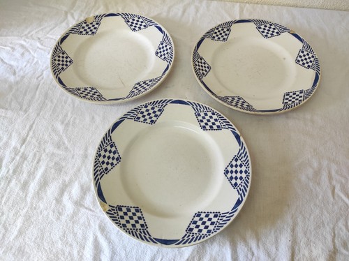 Anciennes assiettes plates - assiettes,